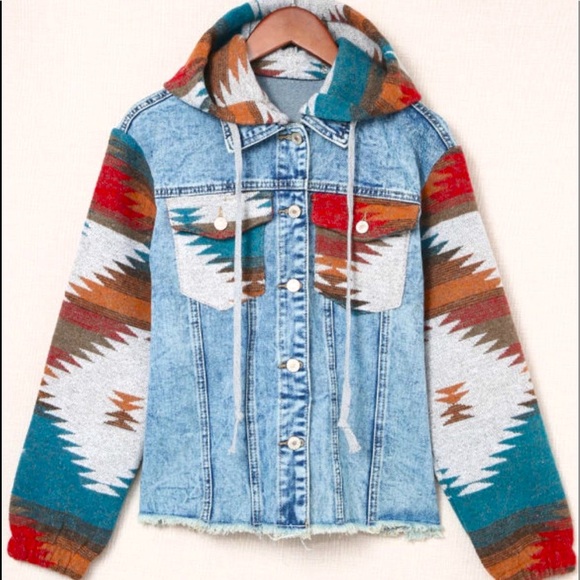 🎁 Blue🌵Aztec Print Distressed Hem Denim Jacket - Picture 7 of 16